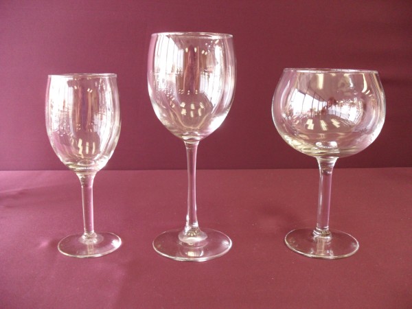 Basic Wine Glasses - Image 2